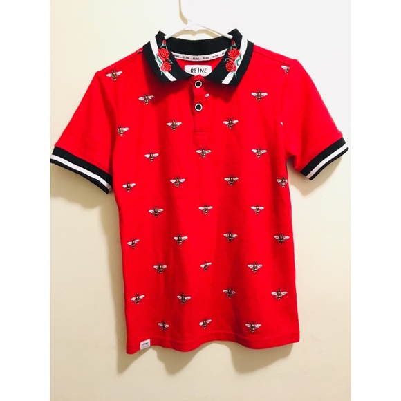 Boys Red bee 🐝 print shirt - Picture 1 of 3